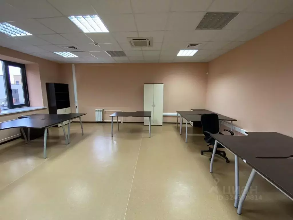 Помещение свободного назначения в Самарская область, Тольятти Южное ... - Фото 2