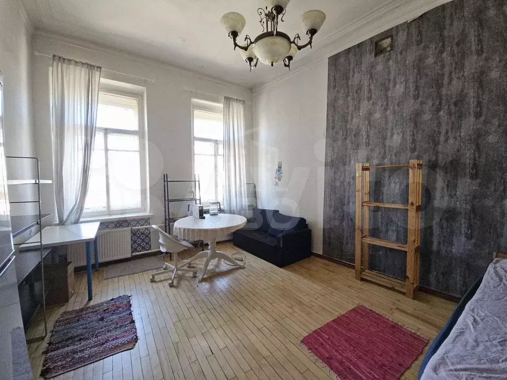 Комната 21,6 м в 5-к., 5/5 эт. - Фото 1