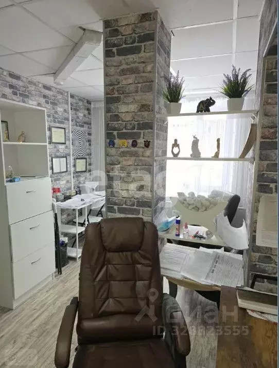 Офис в Ханты-Мансийский АО, Сургут ул. Мелик-Карамова, 47/2 (13 м) - Фото 2