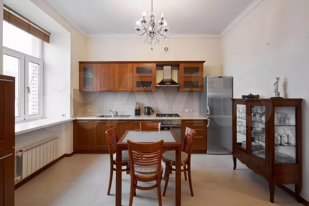 3-к. квартира, 110 м, 8/8 эт. - Фото 1