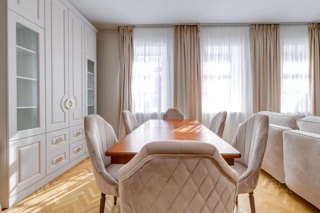 Коттедж в Московская область, Одинцовский городской округ, д. ... - Фото 1