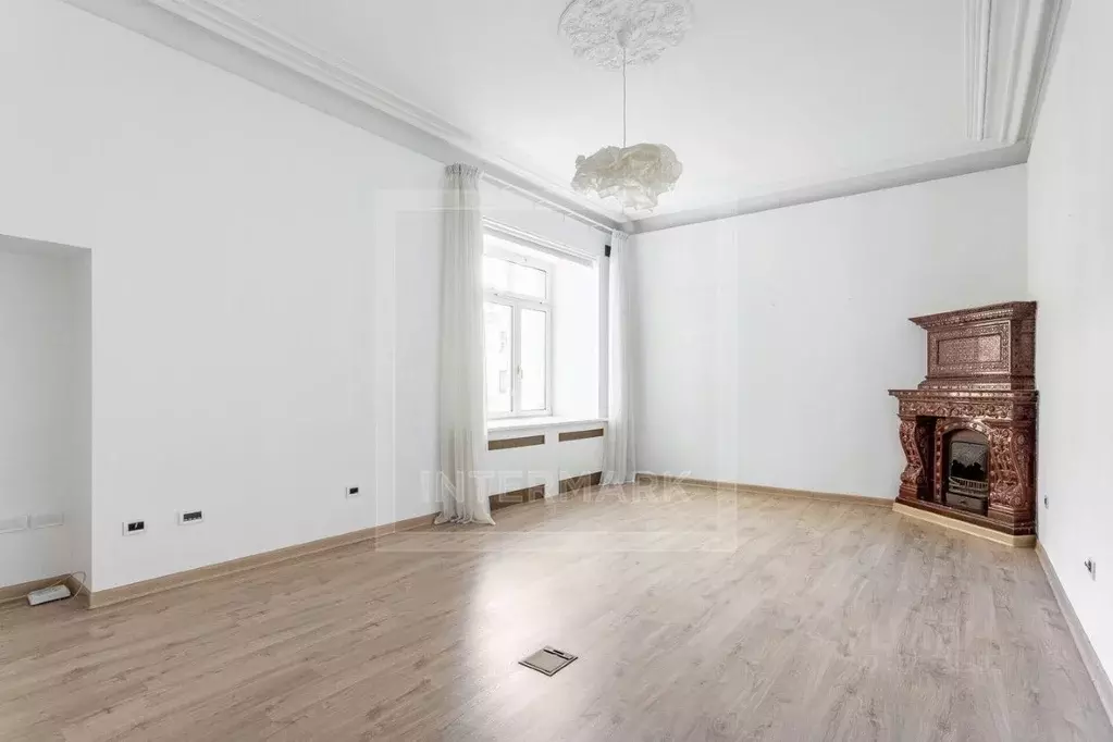6-к кв. Москва Сретенский бул., 6/1С1 (234.5 м) - Фото 0