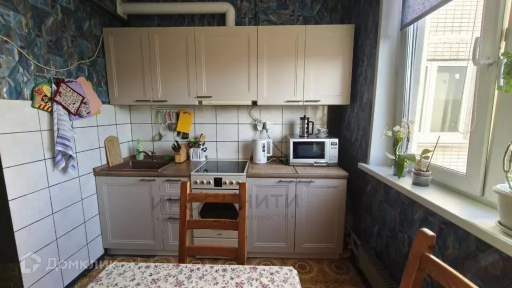 Продаётся 3-к квартира, 63.8 м - Фото 1