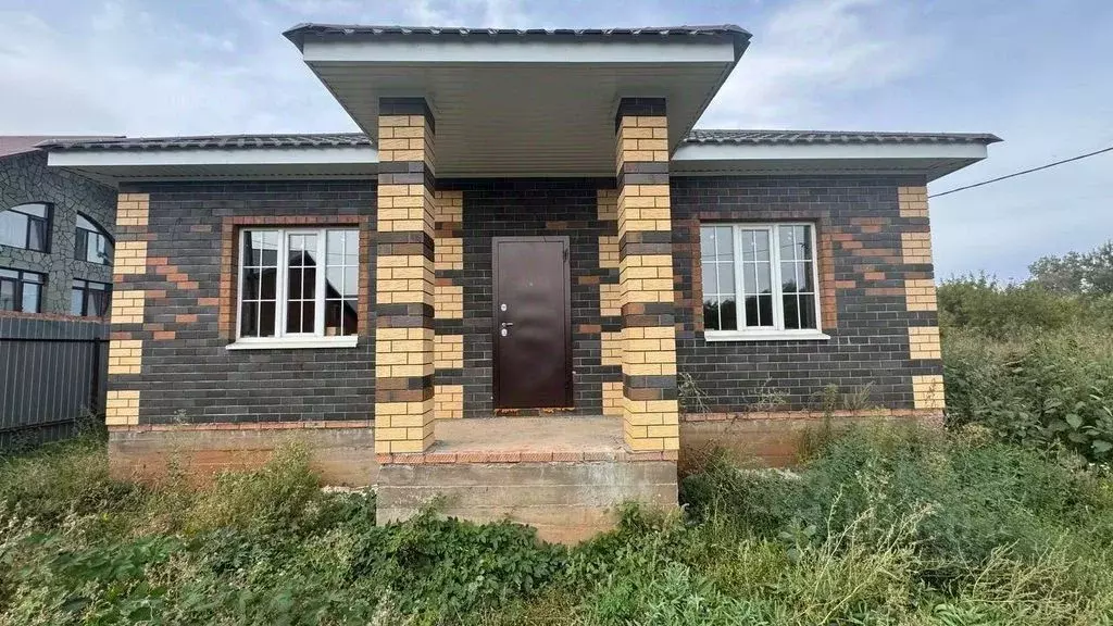 Дом в Оренбургская область, Оренбургский район, Южноуральский ... - Фото 1