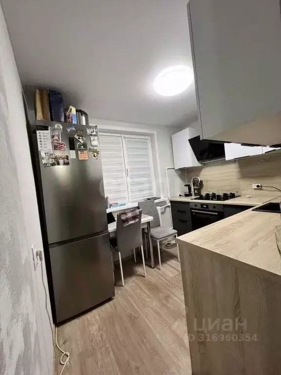 2-к кв. Свердловская область, Екатеринбург ул. Шаумяна, 86к2 (41.5 м) - Фото 1