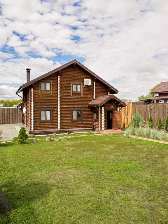 Дом в Пензенская область, Мокшанский район, Рамзайский сельсовет, с. ... - Фото 1