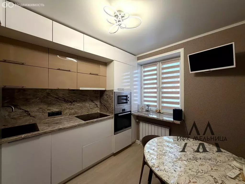 3-комнатная квартира: Полевской, улица Розы Люксембург, 116 (67.9 м) - Фото 1