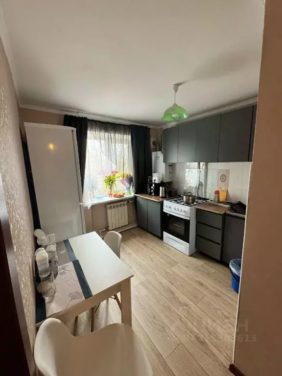 2-к кв. Калужская область, Таруса ул. Горького, 7 (41.0 м) - Фото 0