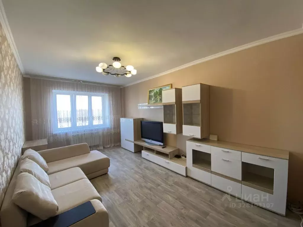 3-к кв. Татарстан, Казань ул. Баки Урманче, 1 (100.0 м) - Фото 1