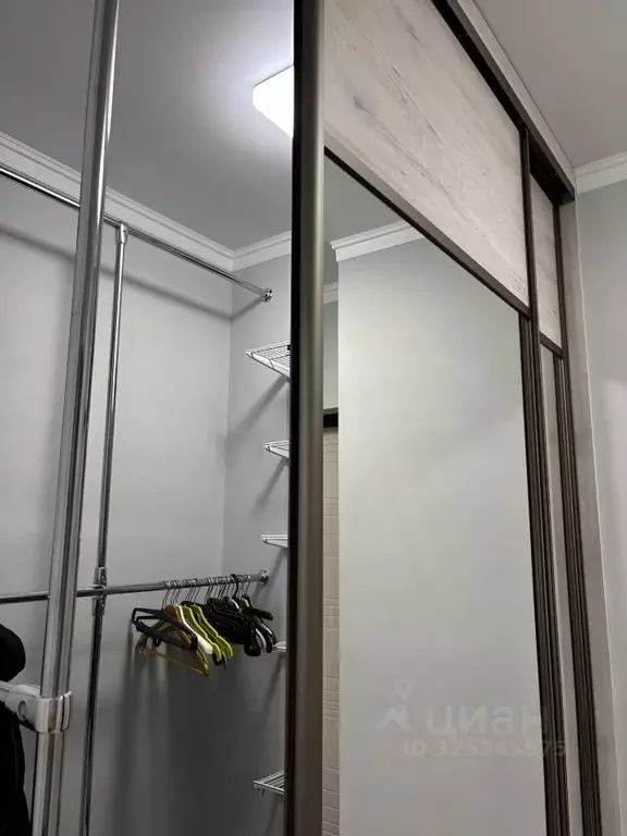 1-к кв. Омская область, Омск ул. Архиепископа Сильвестра, 3 (38.0 м) - Фото 2