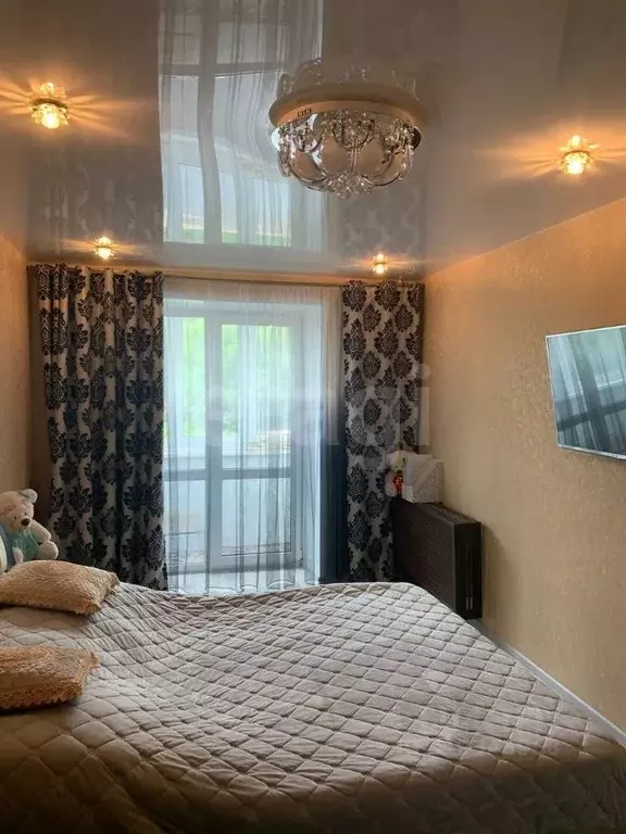 3-к кв. Ярославская область, Рыбинск ул. Луначарского, 27 (62.0 м) - Фото 1