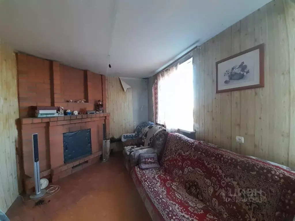 Дом в Волгоградская область, Волгоград ул. Джамбула Джабаева, 10/329 ... - Фото 1