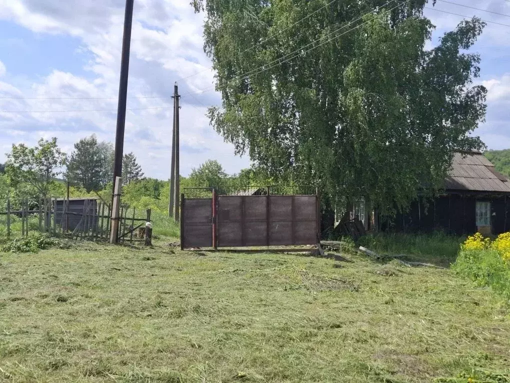 Дом в Саратовская область, Татищевский район, Ягодно-Полянское ... - Фото 2