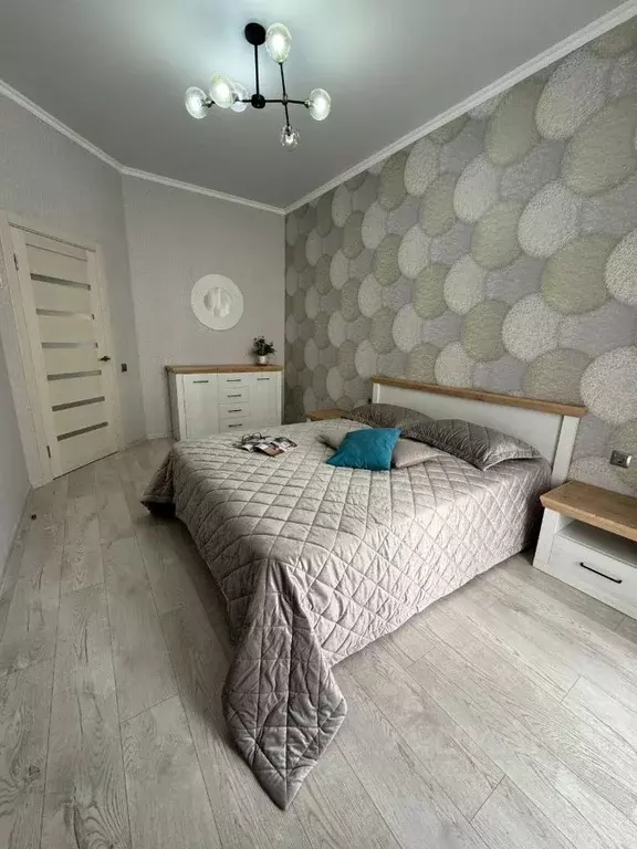 1-к кв. Краснодарский край, Геленджик Крымская ул., 22к17 (43.0 м) - Фото 1