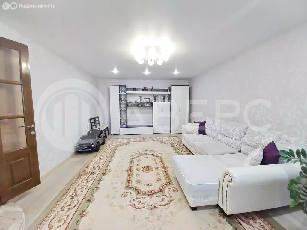 Дом в село Якиманская Слобода, Советская улица, 22 (228.3 м) - Фото 1
