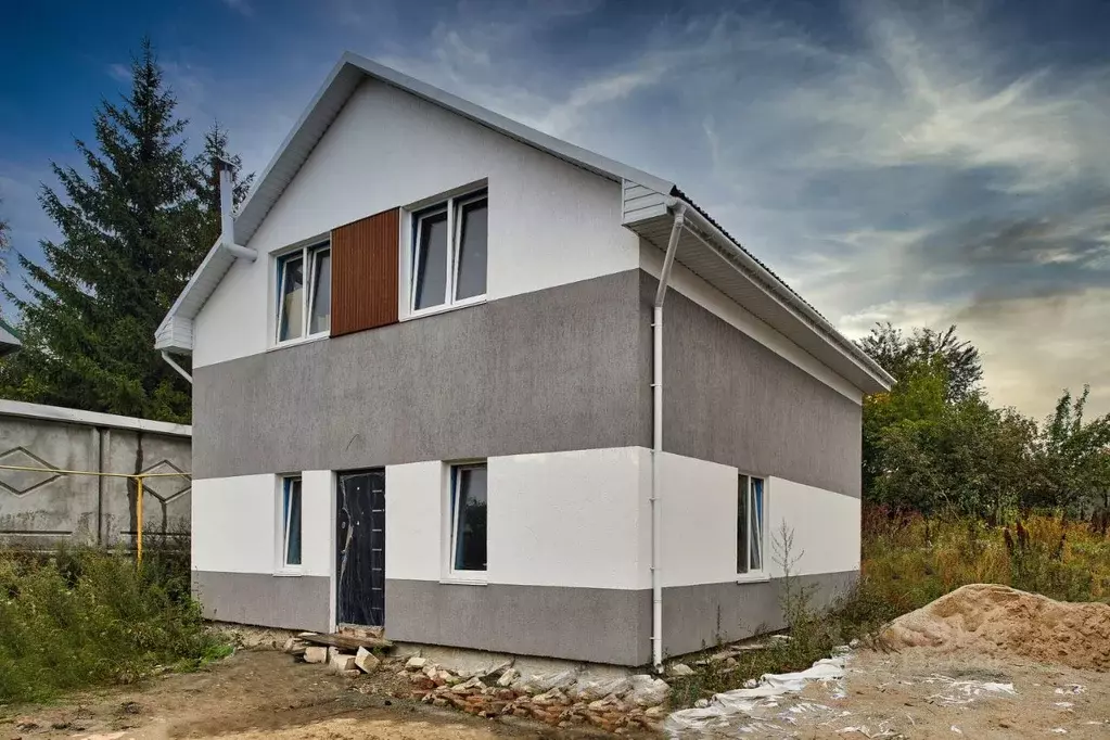 Дом в Челябинская область, Челябинск ул. Приозерная (130 м) - Фото 1