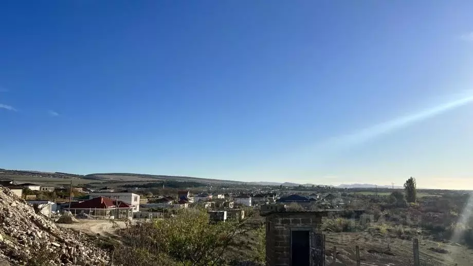 Участок в Крым, Симферопольский район, Чистенское с/пос, с. Фонтаны, ... - Фото 1