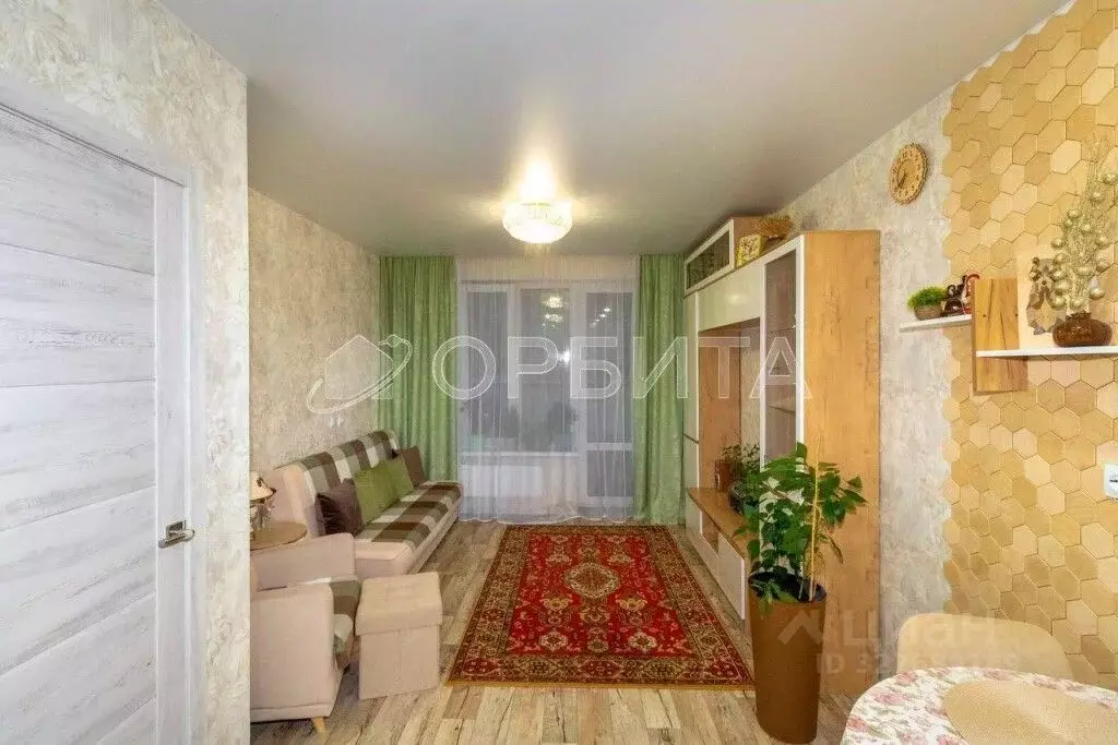 1-к кв. Тюменская область, Тюмень Велижанская ул., 66к1 (37.1 м) - Фото 2