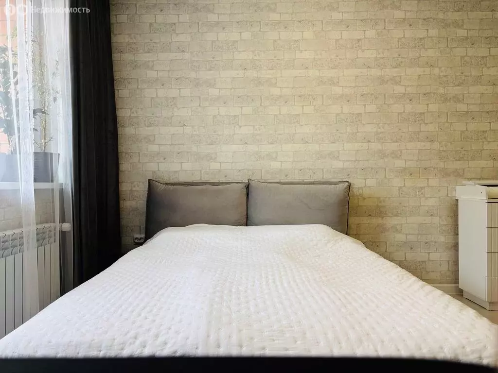 Квартира-студия: Иркутск, улица Пискунова, 142/7 (34 м) - Фото 1