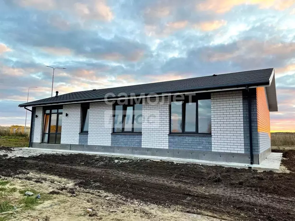 Дом в Тюменская область, Тюменский муниципальный округ, Новокаменский ... - Фото 1