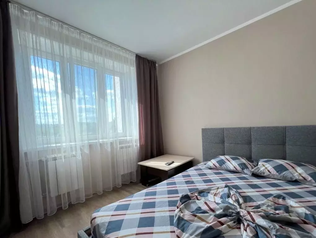 2-к кв. Орловская область, Орел ул. Розы Люксембург, 33 (63.0 м) - Фото 1