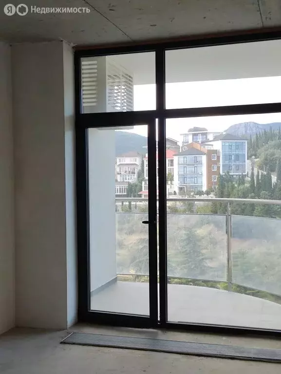 Квартира-студия: Алушта, Западная улица, 4 (26.5 м) - Фото 1