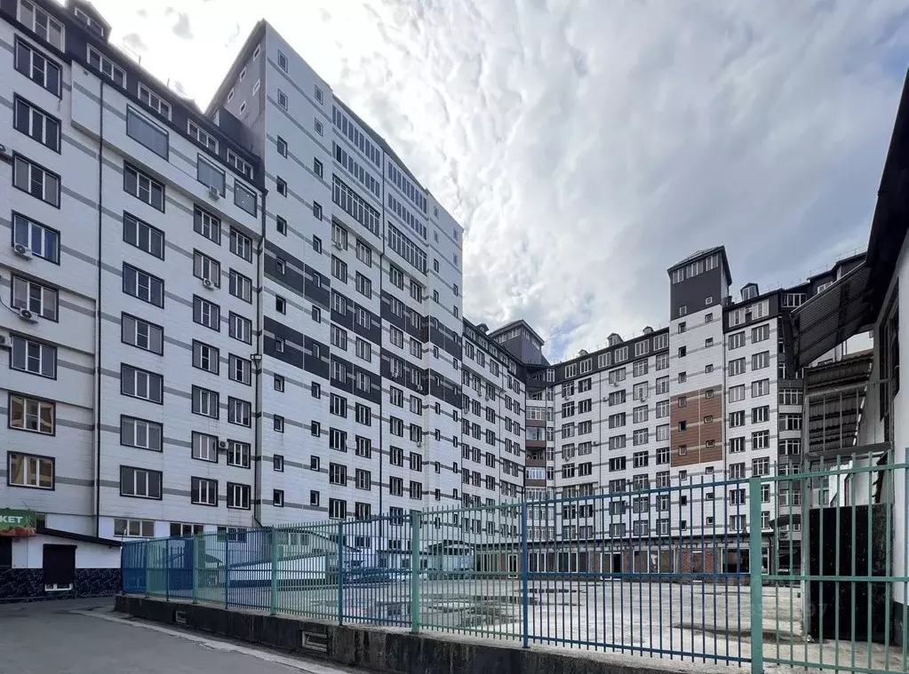 3-к кв. Кабардино-Балкария, Нальчик Эльбрусская ул., 19 (118.0 м) - Фото 1