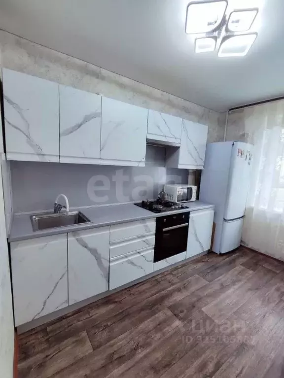 2-к кв. Башкортостан, Стерлитамак Патриотическая ул., 108 (52.3 м) - Фото 1