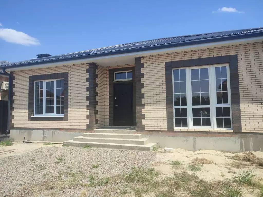 Дом в Ростовская область, Батайск Минская ул. (100 м) - Фото 1