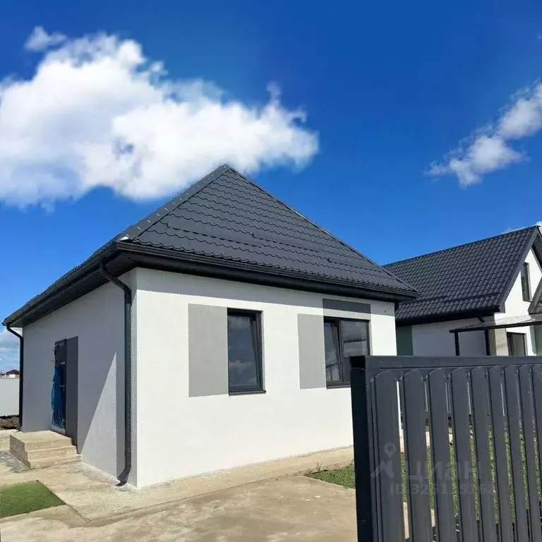 Дом в Адыгея, Тахтамукайский район, Козет аул, Левый Берег кп ул. ... - Фото 1