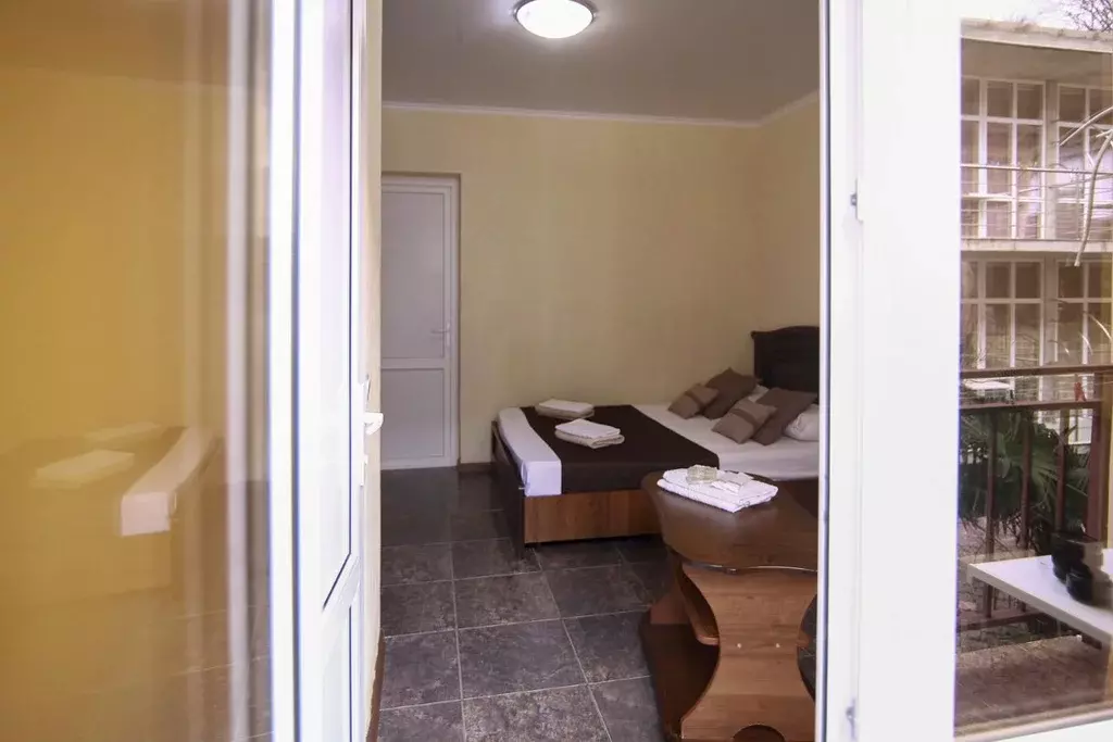 Комната Краснодарский край, Сочи ул. Енисейская, 23 (15.0 м) - Фото 1
