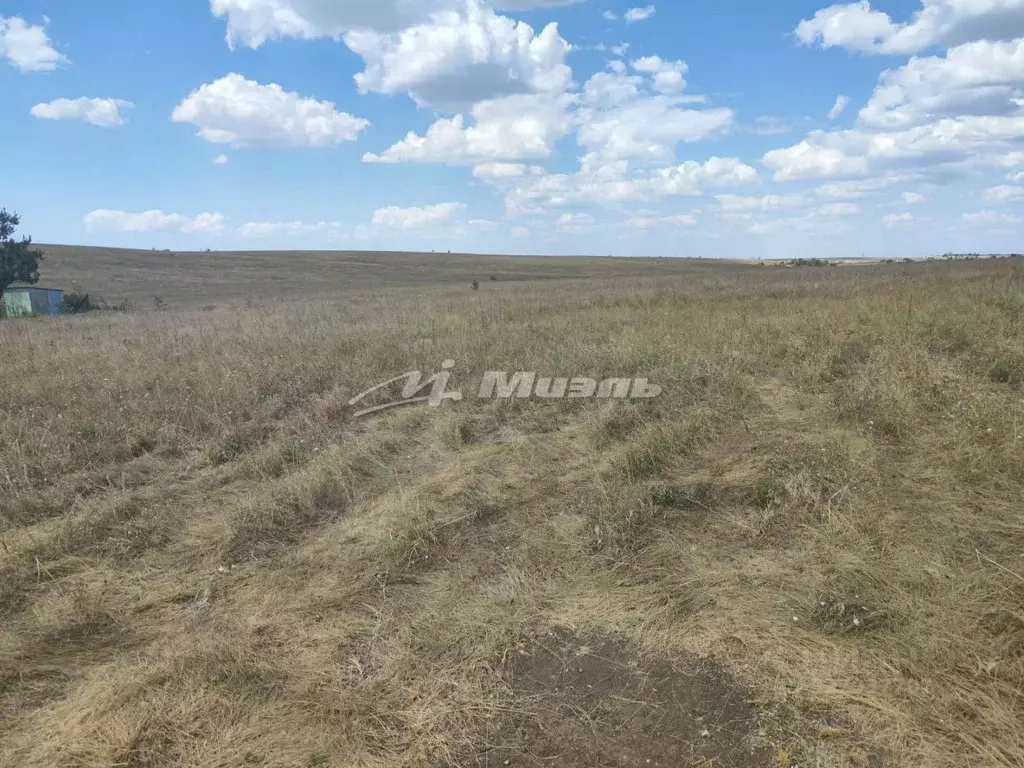 Участок в Крым, Сакский район, Геройское с/пос, с. Яркое  (6.16 сот.) - Фото 1