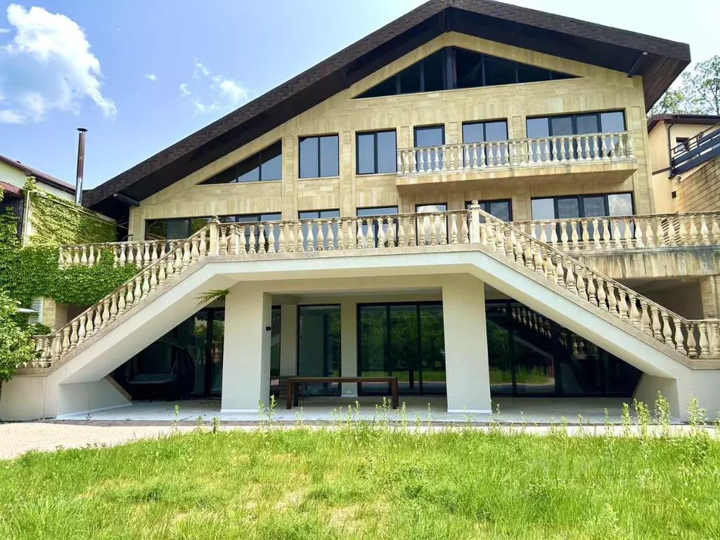 Дом в Краснодарский край, Туапсинский муниципальный округ, с. Агой  ... - Фото 1