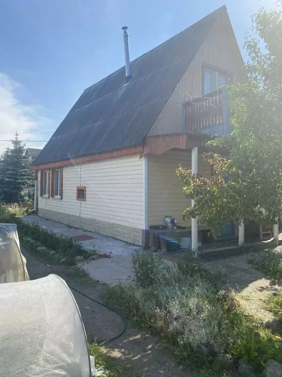 Дом в Ленинградская область, Кировское городское поселение, Беляевский ... - Фото 1