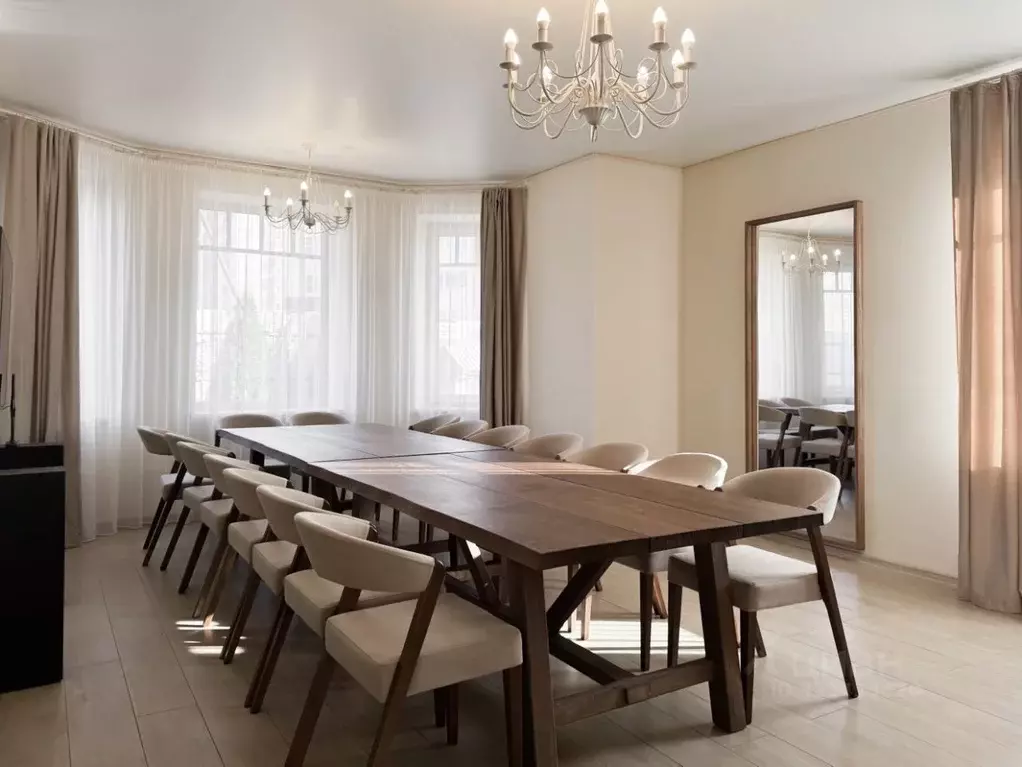 Дом в Вологодская область, Вологда Республиканская ул., 35 (150 м) - Фото 1