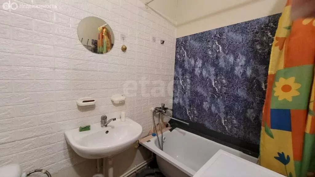 1-комнатная квартира: Омск, Верхнеднепровская улица, 273к2 (32 м) - Фото 1