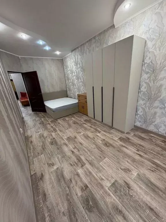 3-к кв. Крым, Симферополь ул. Болгарская, 20 (90.0 м) - Фото 2