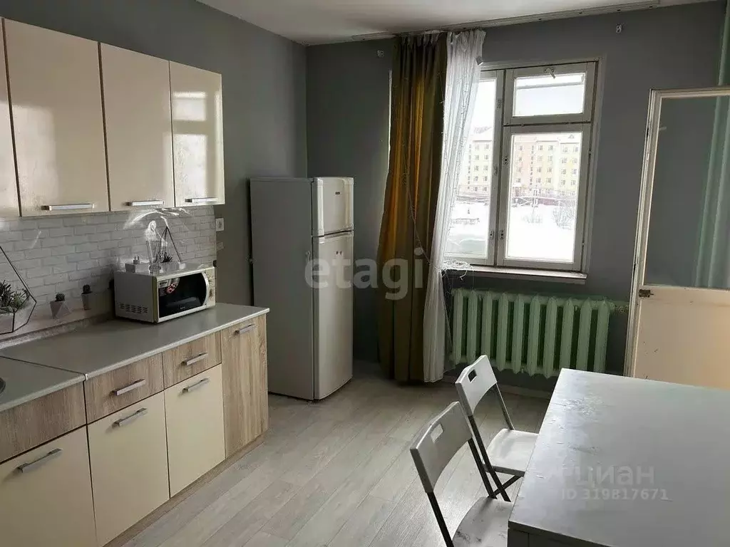 2-к кв. Ямало-Ненецкий АО, Салехард ул. Манчинского, 21 (68.4 м) - Фото 1