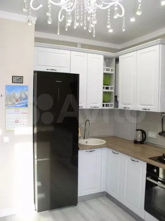 1-к. квартира, 43 м, 4/7 эт. - Фото 1