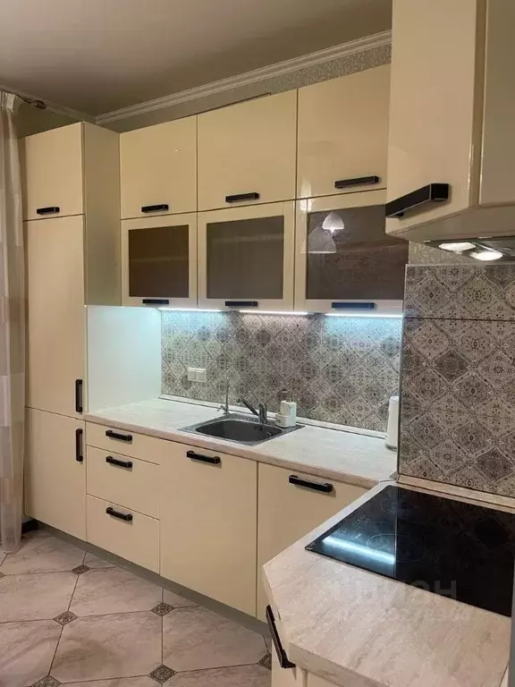 2-к кв. Москва ул. Обручева, 6 (56.0 м) - Фото 0