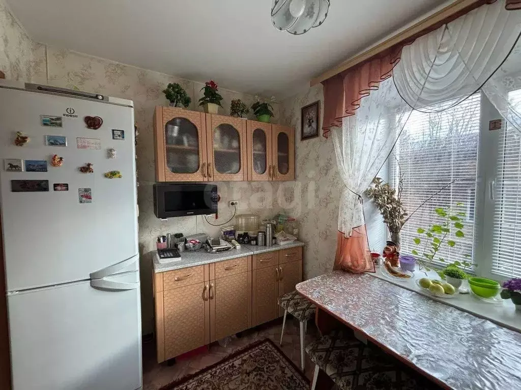 2-к кв. Челябинская область, пос. Увельский ул. Советская, 13 (41.8 м) - Фото 1