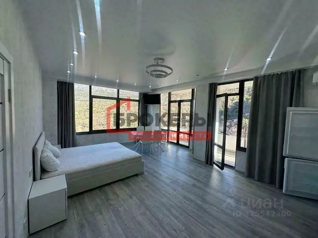 1-к кв. Севастополь Севастопольская зона ЮБК кв-л, 14Вс1 (61.7 м) - Фото 0