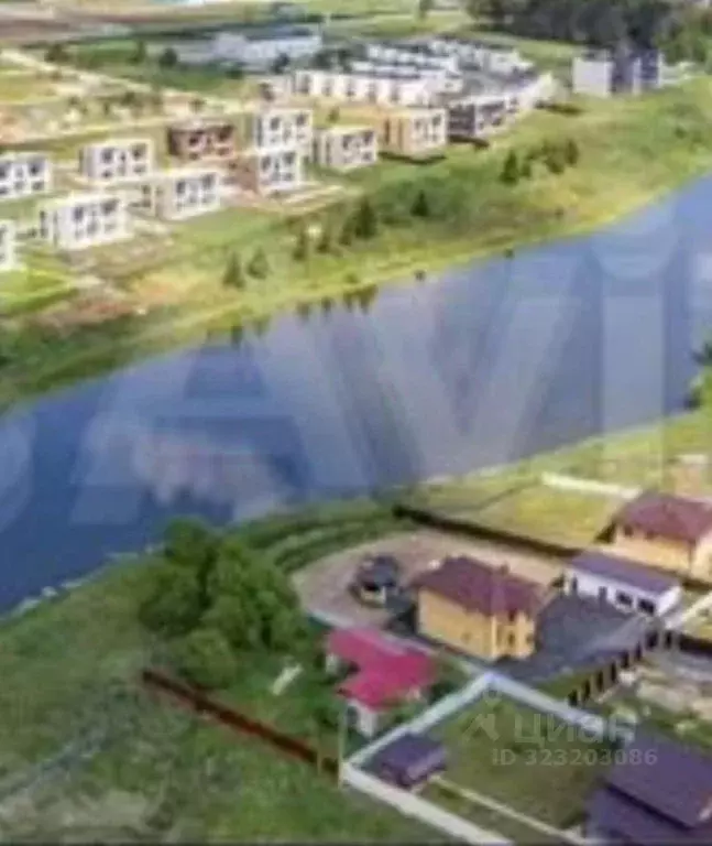 Дом в Калужская область, Малоярославецкий муниципальный округ, Маклино ... - Фото 1