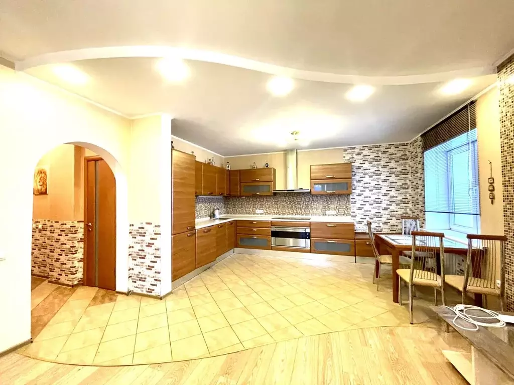 3-к кв. Тверская область, Тверь ул. Маршала Конева, 12к1 (96.8 м) - Фото 0