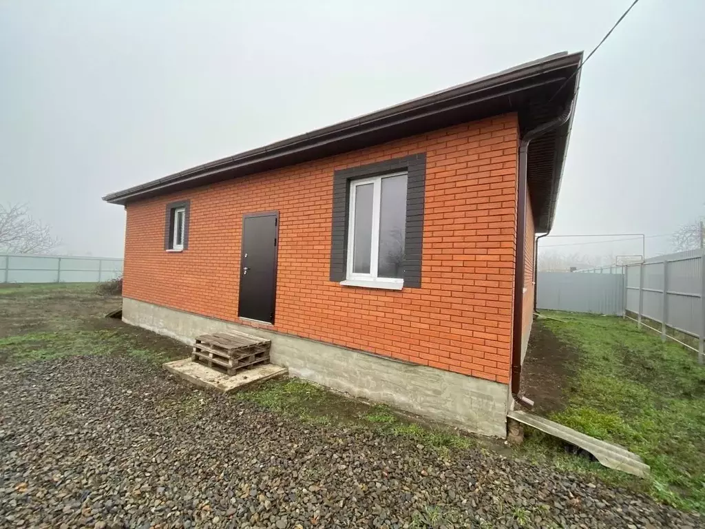 Дом в Ростовская область, Таганрог Радуга садовое товарищество, ул. ... - Фото 1