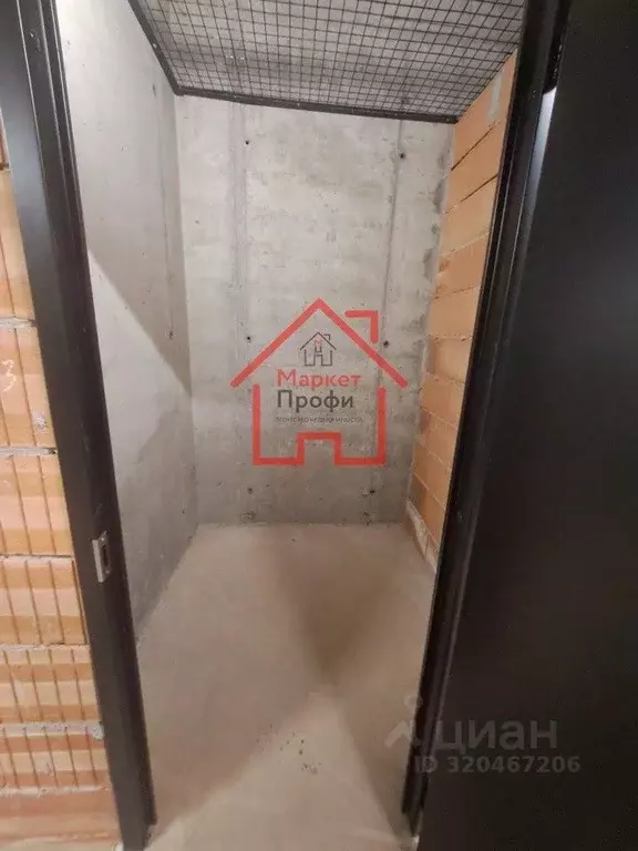 Гараж в Свердловская область, Екатеринбург ул. Академика Ландау, 7Б (2 ... - Фото 2