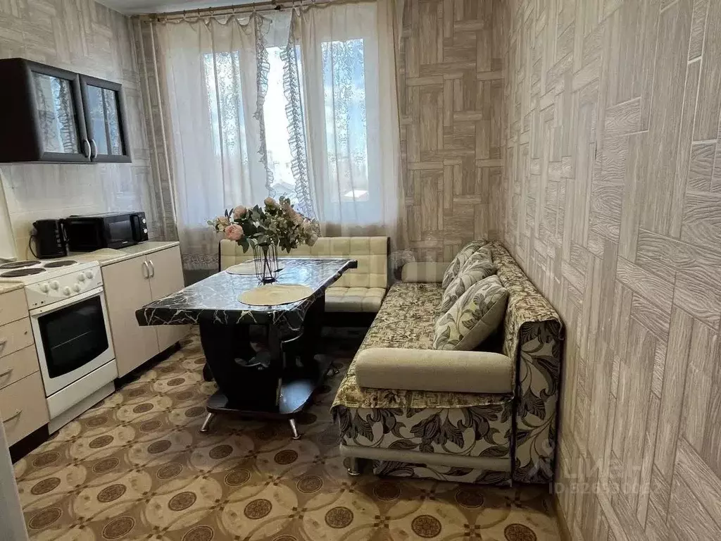 1-к кв. Тюменская область, Тюмень ул. Тимофея Чаркова, 79 (34.5 м) - Фото 1