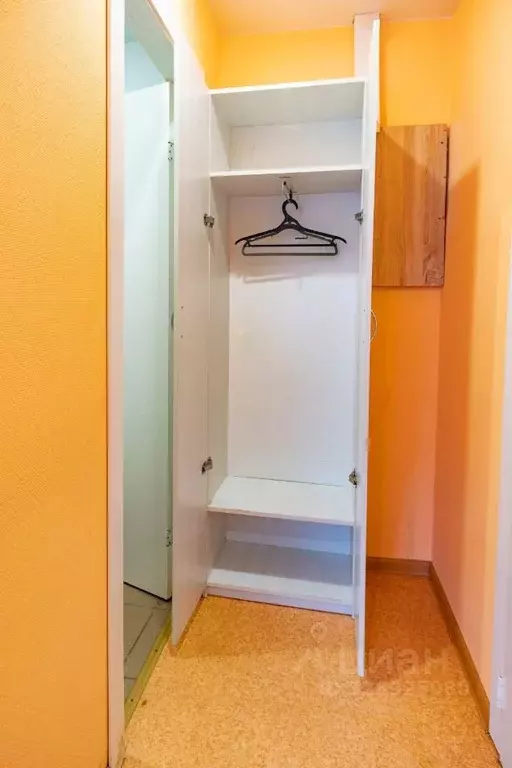 Комната Мурманская область, Мурманск ул. Папанина, 14 (12.0 м) - Фото 2