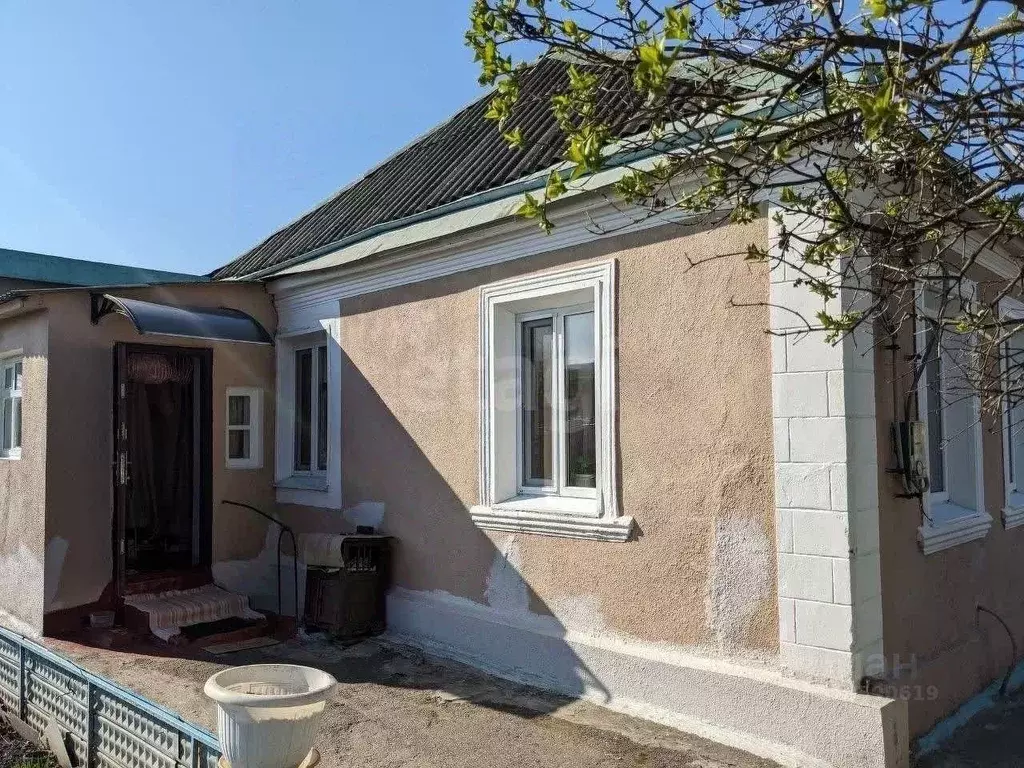 Дом в Белгородская область, Белгород Красная ул., 7 (68 м) - Фото 1