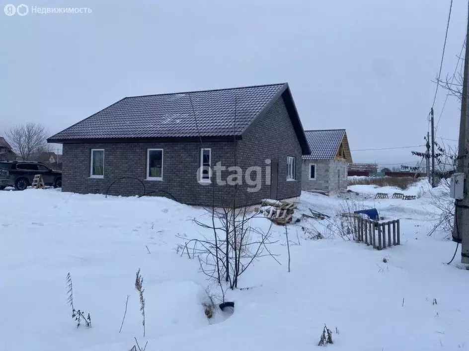 Дом в Томский район, деревня Петрово, улица Ушакова (90 м) - Фото 1